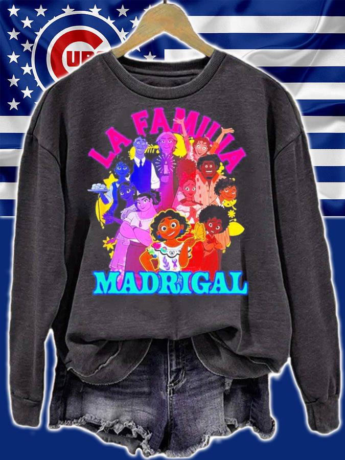 Disney Encanto La Familia Madrigal Group Poster Shirt t-shirt sweatshirt