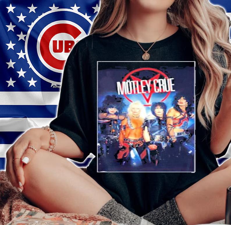 Motley Crue Group Shot Shirt t-shirt