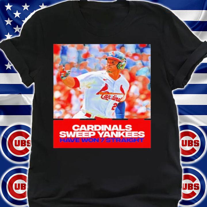 St Louis Cardinals Sweep Yankees Have Won 7 Straight Shirt t-shirt