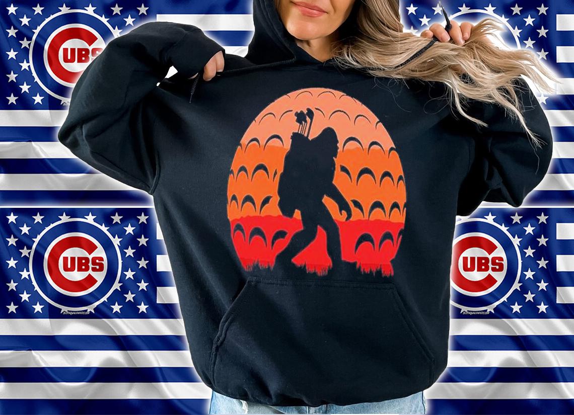 Bigfoot Golf Ball - Love Golf T-Shirt t-shirt hoodie