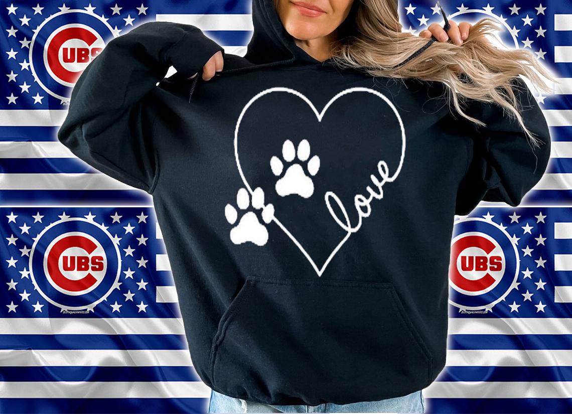 Cute Love Hearts Valentine Day Paw Print Dog Owner Dog Lover T-Shirt