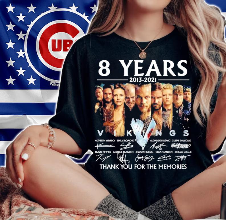 8 years 2013 2021 Vikings signatures t-shirt woman shirt