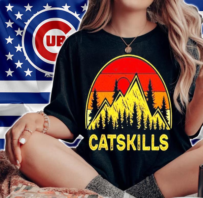 Vintage Catskills New York Mountains Nature Hiking Souvenir T-Shirt woman shirt