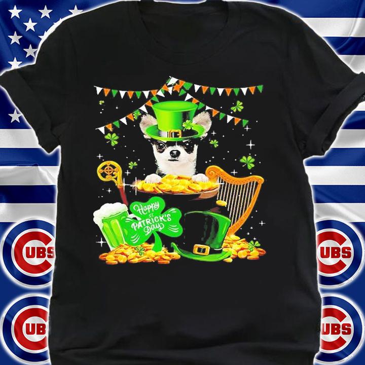 Chihuahua Dog Irish Shamrock St Patrick's Day T-Shirt shirt