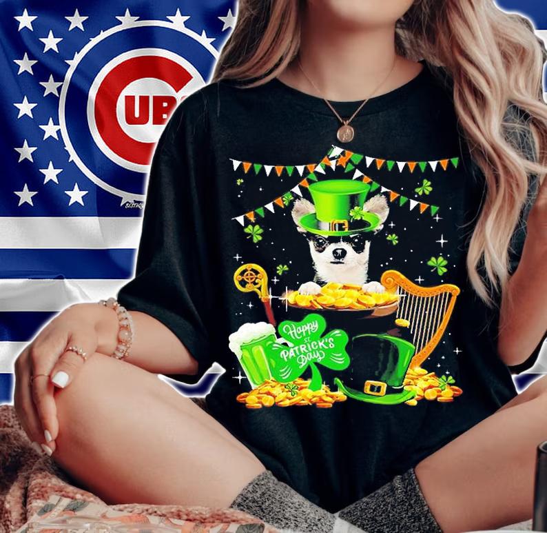 Chihuahua Dog Irish Shamrock St Patrick's Day T-Shirt woman shirt