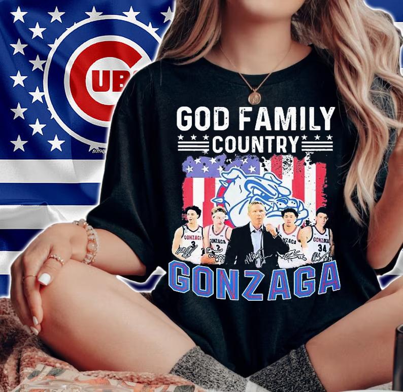 God Family Country Gonzaga Signature T-Shirt woman shirt