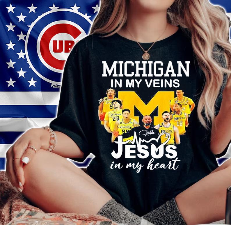 Michigan In My Veins Jesus In My Heart Signatures T-Shirt woman shirt