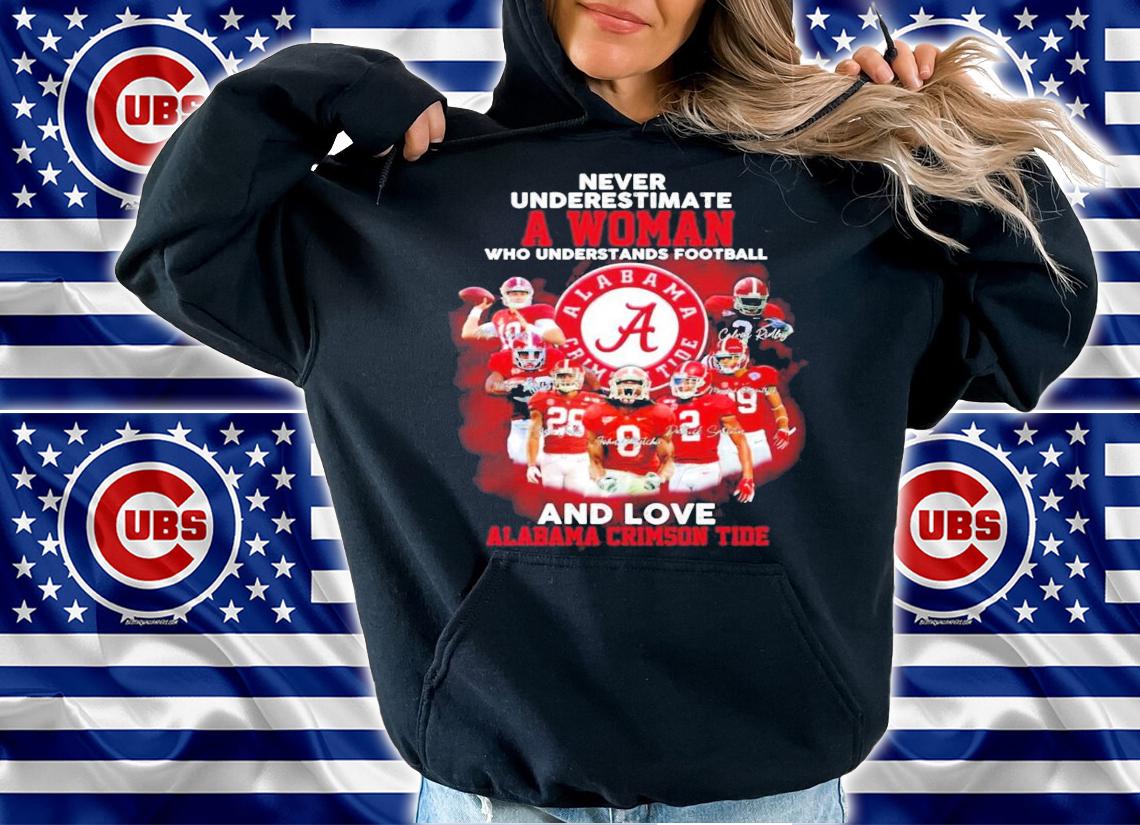 Alabama Crimson Tide a woman who understands football signatures shirt hoodie